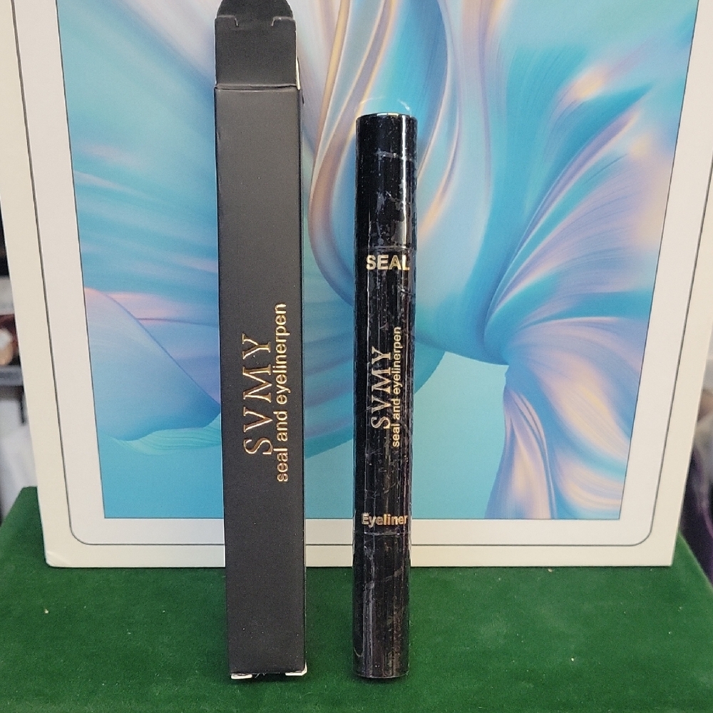 SVMY Seal and Eyeliner Pen 3.5g New Sealed In Box